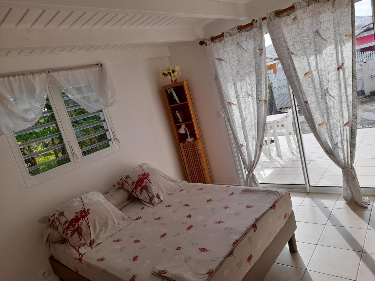 Le Studio De Jeannine Lägenhet Capesterre-Belle-Eau Exteriör bild